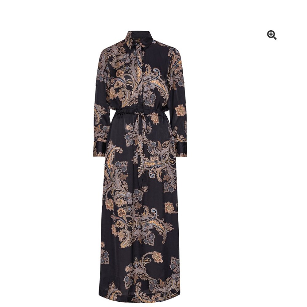 NWT Karmamia  Nakita _ Pearson Paisley Blue